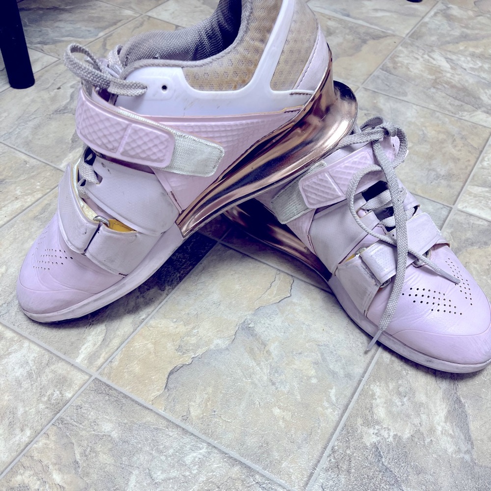 Reebok legacy lifter - womens size 10 - custom color way rose gold + copper